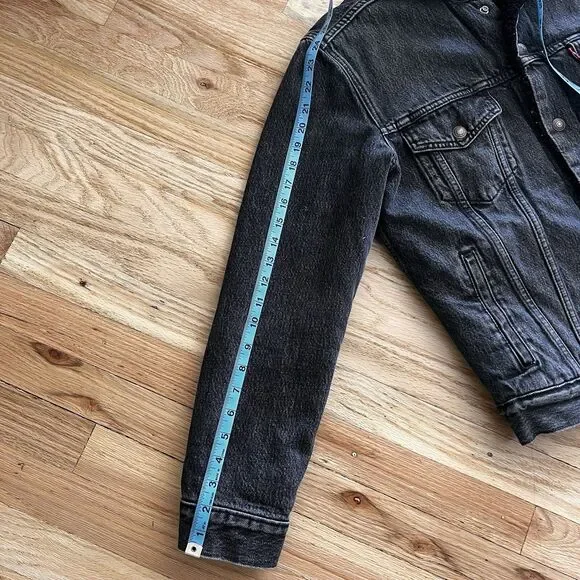 Levis relaxed fit‎ Trucker Sherpa Denim Jacket faded black Lined Small casual